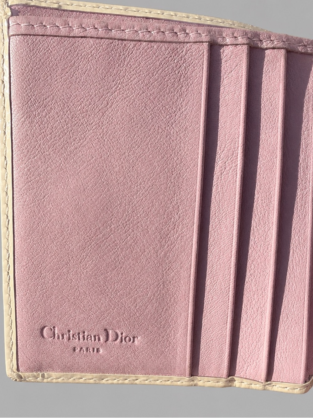 Authentic Christian Dior Trotter “1” Bifold Wallet in Pink/White - Picture 4 of 11